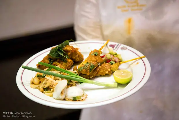 چرا «سلامت» از سفره ایرانی‌ها رخت بسته؟ واقعیت‌های نگران‌کننده تغذیه در روزهای آلوده هوا