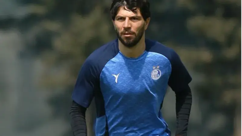 ستاره ازبکی استقلال با آرامش مقابل شایعه جدایی ایستاد؛ پایان داستان مصدومیت و بازگشت به میدان؟