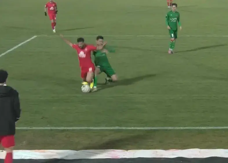 صحنه جنجالی پنالتی تراکتور مقابل شمس‌آذر؛ آیا داور اشتباه کرد؟
