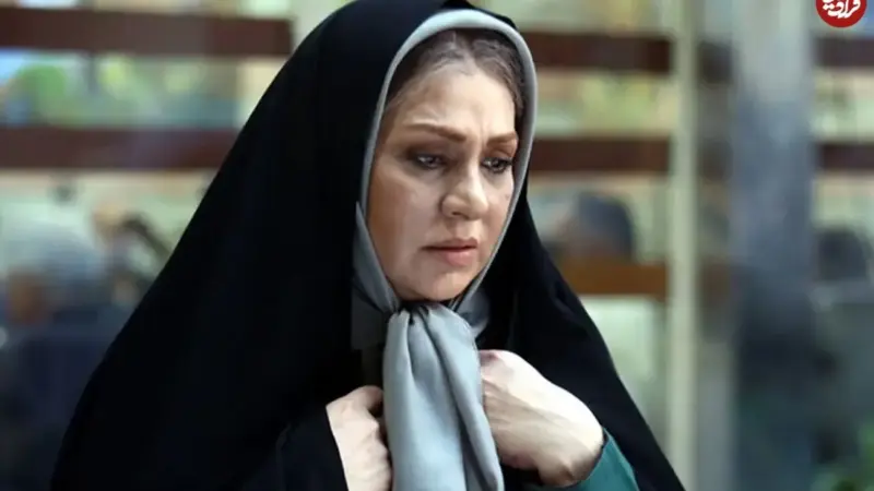 سفر جذاب به گذشته با نسرین مقانلو، افسانه بایگان و ماهایا پطروسیان کنار ایرج قادری در قهوه‌خانه تاریخی!