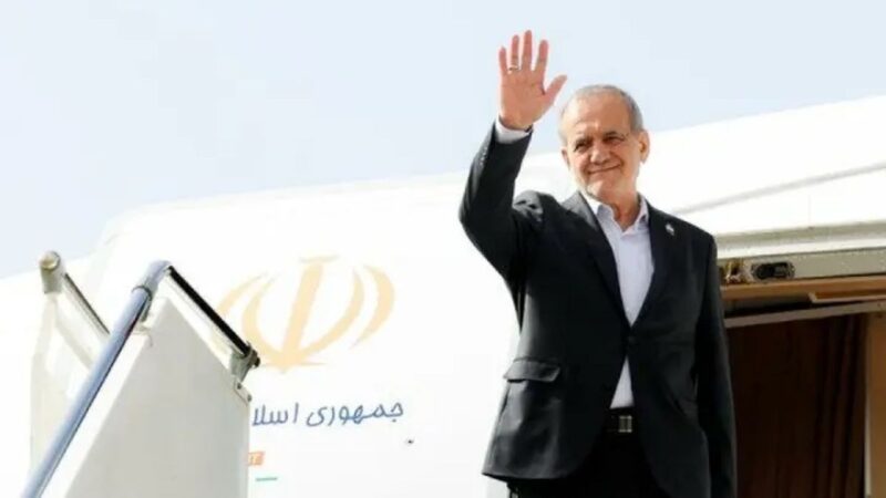 استقبال رسمی رئیس‌جمهور قزاقستان از مسعود پزشکیان در کاخ ریاست جمهوری!