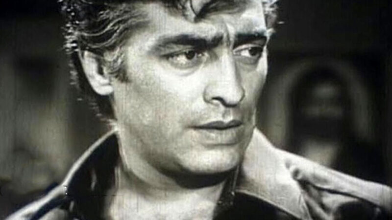 عکسی دیده‌نشده از فردین در مغازه فرش‌فروشی‌اش کنار پسر و دوست قدیمی‌اش!