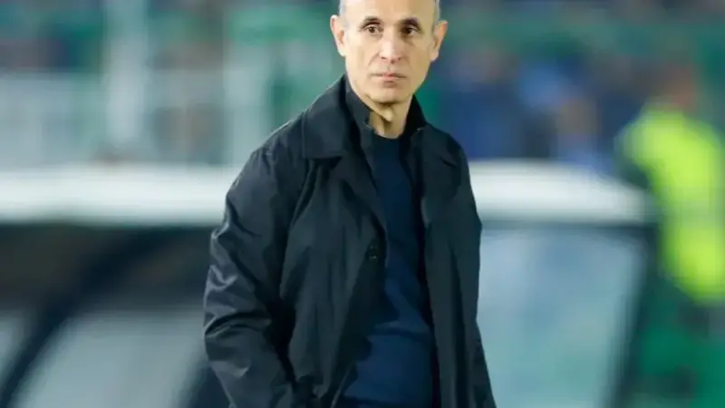 یحیی گل‌محمدی: انتقادهای تریبون به دست‌ها را جدی می‌گیرم و برای اعتبارم می‌جنگم!