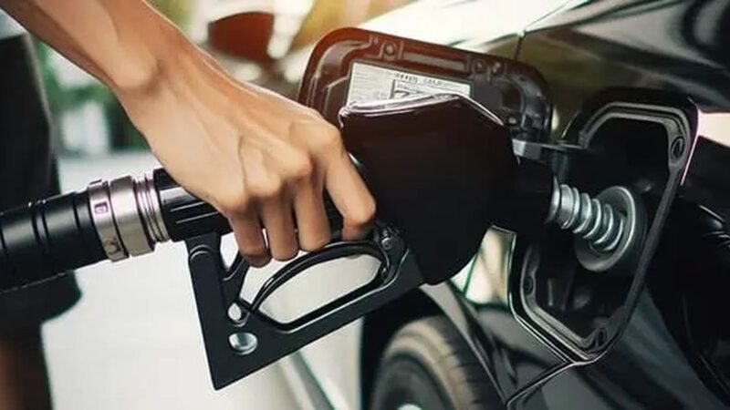 دولت قیمت بنزین اضطراری را فصلی کرد؛ تغییرات مهم در نرخ سوخت!