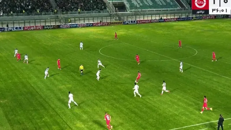 مردود شدن گل تراکتور به خاطر نصف پای امیرحسین!