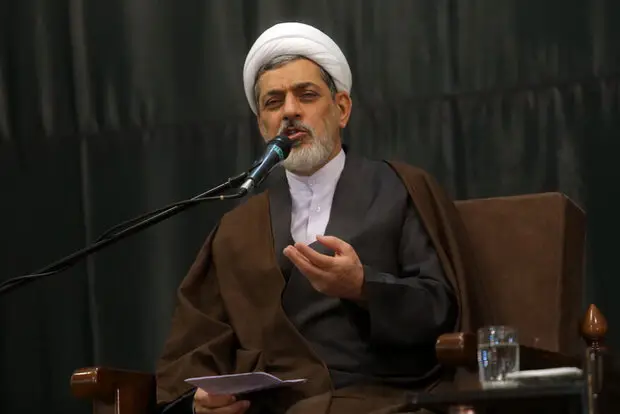 میراث جاودان آیت‌الله شاهچراغی؛ خدمت بی‌وقفه و ارتباط استثنایی با جوانان