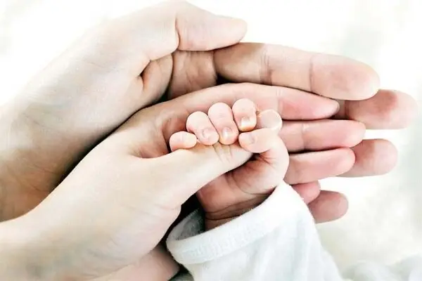 چرا افت باروری در زنجان هنوز مهار نشده؟ مشکلات اقتصادی و مسکن عامل اصلی!