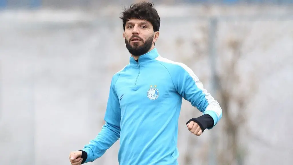 رونمایی جنجالی ماشاریپوف در مشهد؛ نبرد حساس استقلال و گل‌گهر در آستانه آغاز!