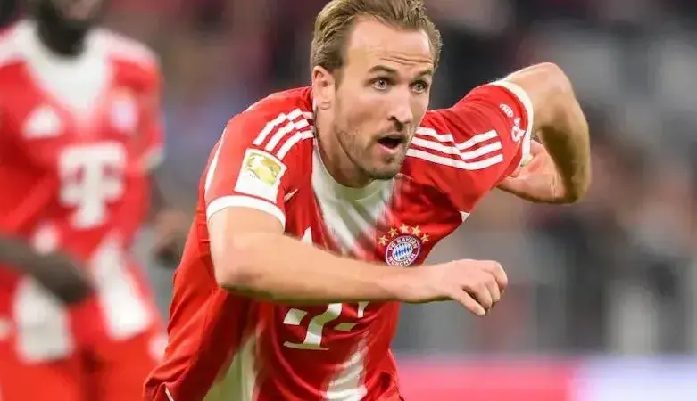 هری کین ستاره فوتبال در رقابتی نفس‌گیر با اسطوره گلف جهان؛ دیداری که همه را شگفت‌زده کرد!