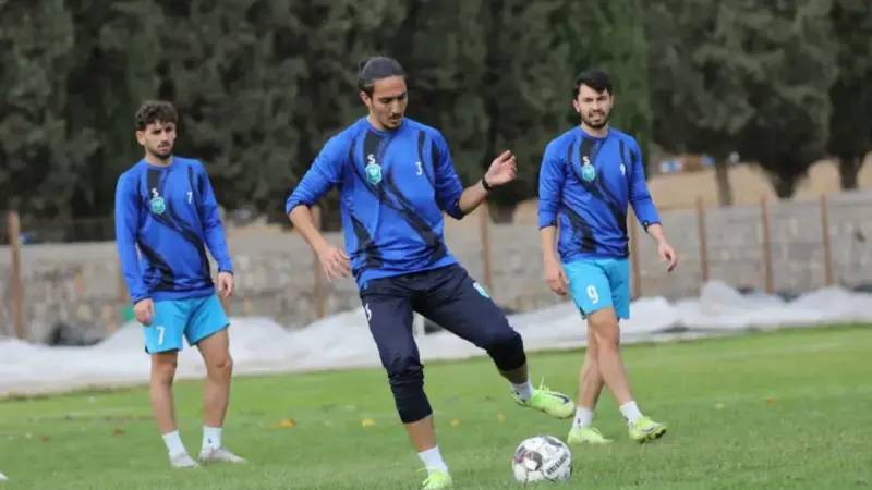 بازگشت پرقدرت مدافع کلیدی خیبر برای نبرد سرنوشت‌ساز با استقلال!