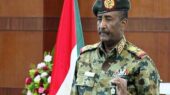 البرهان: جنگ در سودان تا خلع سلاح نیروهای واکنش سریع ادامه دارد، آتش‌بس در کار نیست!