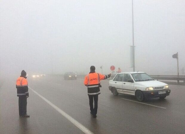 بارش شدید برف در محورهای استان اصفهان؛ یک مسیر کاملاً مسدود شد!