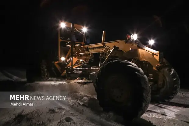 بازگشایی مسیر حیاتی سیریک به جاسک پس از ترمیم پل هیوه‌ای؛ تردد دوباره آغاز شد