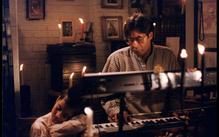 پخش ویژه «خواهران غریب» به مناسبت زادروز کارگردان مطرح سینما؛ داستانی که قلب‌ها را به هم پیوند می‌دهد