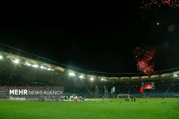 استقلال برای میزبانی حساس برابر گل‌گهر به دنبال مجوز بازی در مشهد شد!