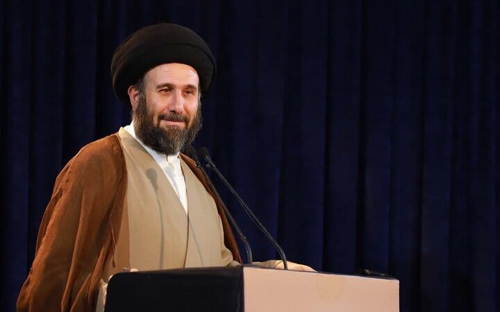 امام جمعه موقت قزوین: با همت ملی، رانت‌خواران داخلی را زمین‌گیر کنیم!