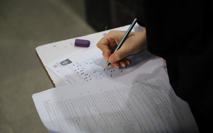 آزمون وکالت مرکز وکلا در اصفهان با حضور ۶ هزار داوطلب برگزار می‌شود