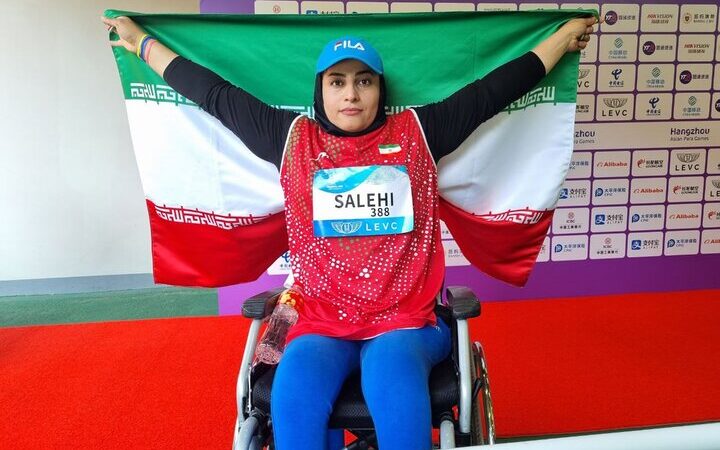 استاندار خوزستان در دیداری ویژه از قهرمان پارالمپیک جهان و آسیا تقدیر کرد