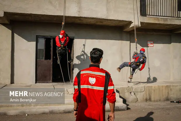 آتش‌نشانان کرج چگونه در یک ماه به بیش از ۹۰۰ حادثه نفس‌گیر پاسخ دادند؟