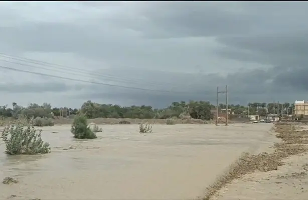طغیان رودخانه فصلی مشکالدین در بالا دست هشتبندی هرمزگان