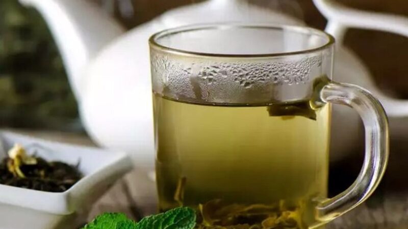چای سبز؛ راز طبیعی و اثربخش برای کاهش چربی خون که باید بدانید!