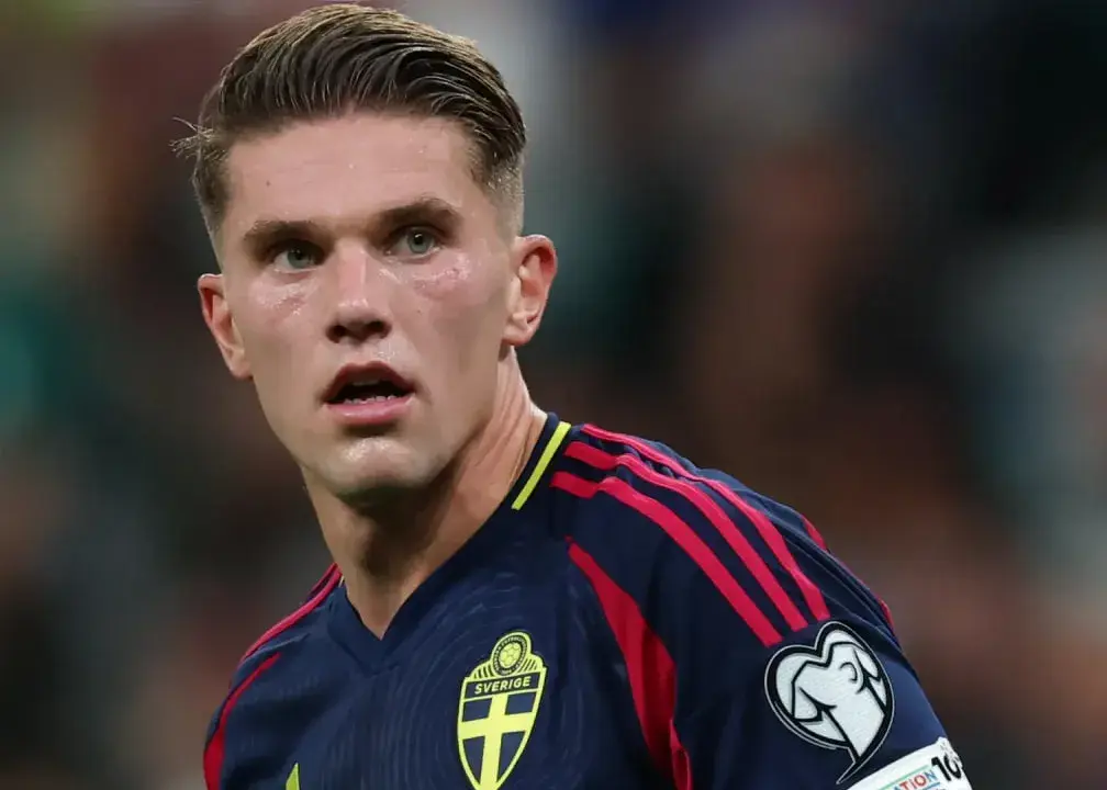 ستاره آرسنال برای سومین بار متوالی بهترین مهاجم سوئد شد؛ راز موفقیت گیوکرش چیست؟