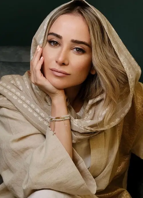 علیرضا حقیقی با تیپی رسمی در مراسمی که همه را شوکه کرد! داماد شدن گلر سابق تیم ملی؟