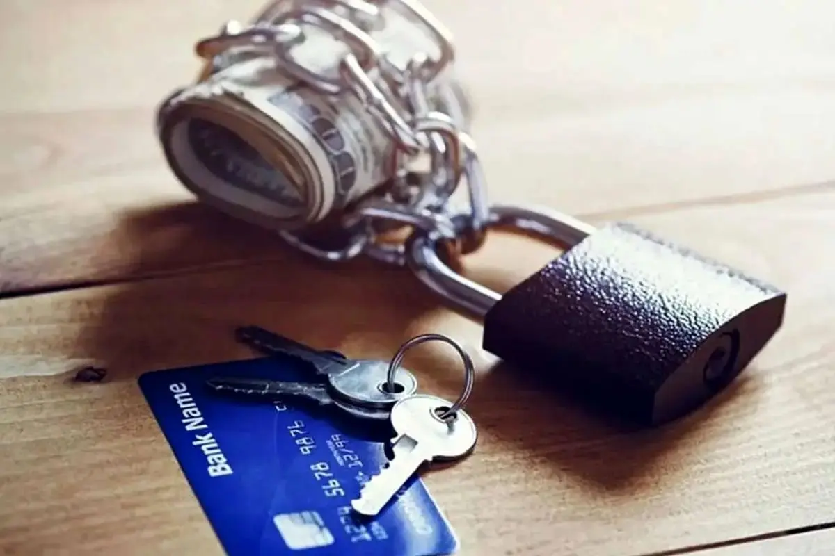 بانک مرکزی حساب‌های مشکوک به اخلال در بازار ارز و طلا را مسدود کرد؛ نظارت بی‌سابقه آغاز شد!