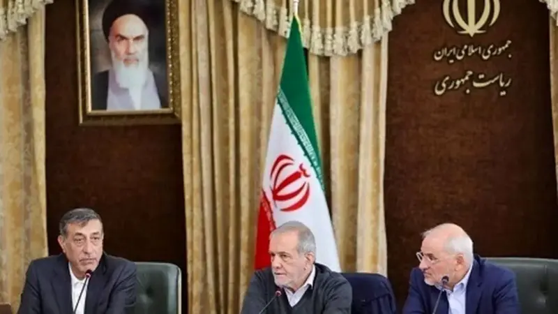 واکنش تند نماینده مجلس به عدم تغییر کابینه؛ استیضاح چند وزیر در راه است!