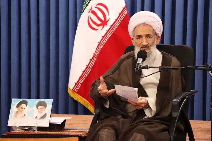 آیت‌الله لائینی: ۹ دی؛ راز بصیرت ملی و هویت تاریخی ایران که نباید فراموش شود