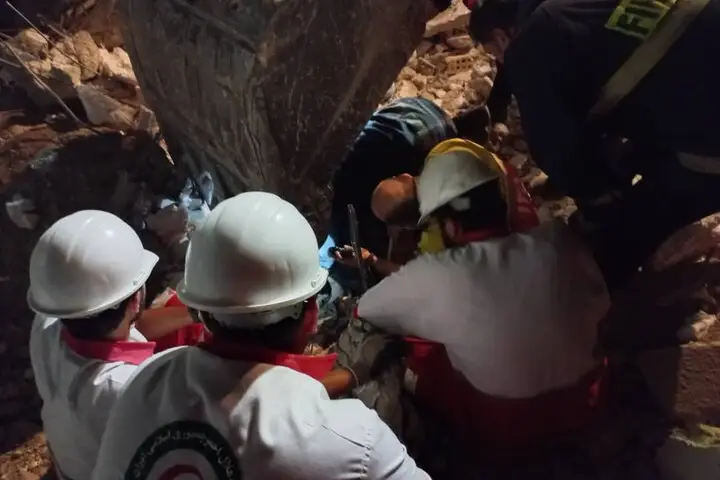 انفجار مهیب نشت گاز در میاندوآب؛ جوانی ۲۲ ساله به شدت سوخت!