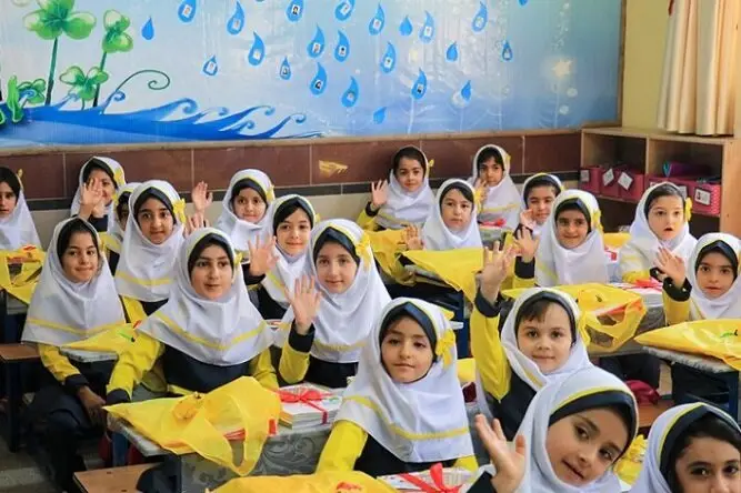 تصمیم مهم فرمانداری جهرم: مدارس فردا حضوری بازگشایی می‌شوند!