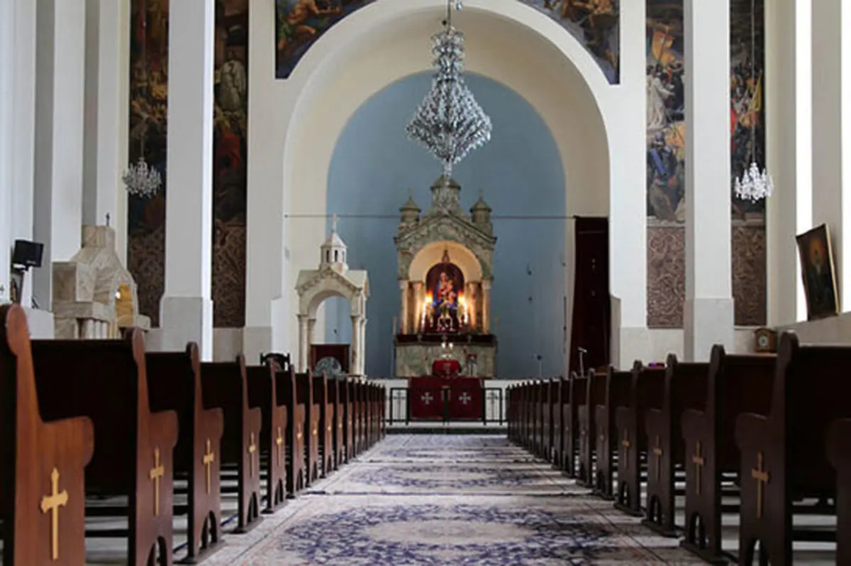 اعتراف شوکه‌کننده کشیش ۵۱ ساله: امروز رسماً زن شدم؛ واکنش‌های جنجالی در شبکه‌های اجتماعی