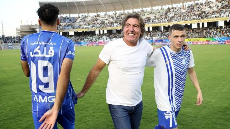 ساپینتو سرمربی استقلال: عارف آقاسی دیگر به تمرین نخواهد آمد؛ تصمیمی که تیم را شوکه کرد!