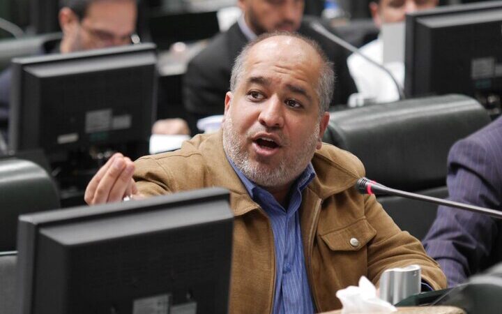 فروش مشکوک ۸ کشتی نهاده دامی؛ آیا بازارگاه وزارت جهاد کشاورزی دست به فریب زده؟