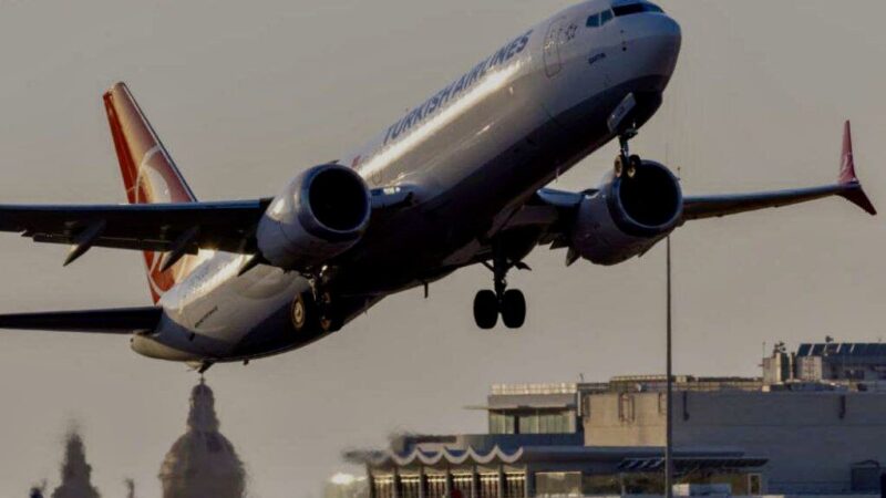 فرودگاه ویلنیوس بار دیگر به خاطر اشیاء پرنده مشکوک تعطیل شد؛ ماجرا چیست؟