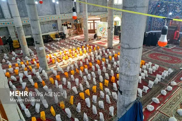 بیش از ۳ هزار بسته یلدایی ارزشمند در البرز به دست نیازمندان رسید!