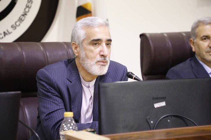 مهدی پیرصالحی از راهکارهای حیاتی برای عبور از بحران دارو رونمایی کرد