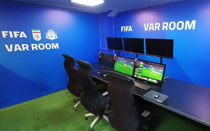 چرا VAR در بازی مس و گل‌گهر غایب ماند؟ جزئیات شگفت‌انگیز اعلام شد!