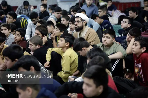 شگفتی در اعتکاف امسال؛ رشد ۳۰ درصدی معتکفان و پیشتازی نسل دهه هشتادی‌ها!