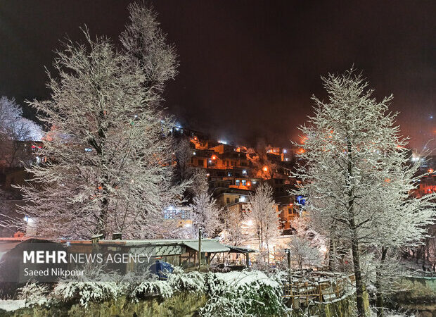 اولین برف پاییزی ماسوله چگونه زیبایی‌های روستا را متحول کرد؟