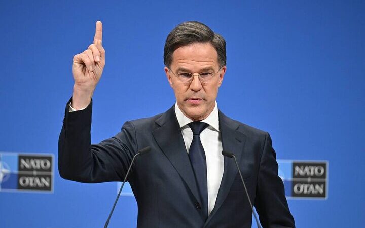 دبیرکل ناتو هشدار داد: تهدید هم‌زمان چین و روسیه اروپا را در خطر جدی قرار می‌دهد!