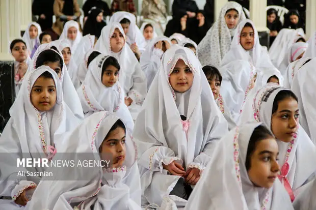 حاجی‌زاده: جشن تکلیف، کلید طلایی تقویت هویت دینی دانش‌آموزان بردسکن