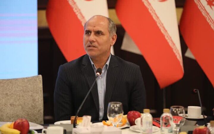 بیات‌منش خبر داد: استقرار ۳۲ راهدارخانه حیاتی در محورهای زنجان برای مقابله با زمستان سخت!