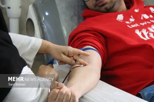 تیم سیار اهدای خون کرمانشاه برای نخستین بار در اسلام‌آبادغرب مستقر می‌شود!