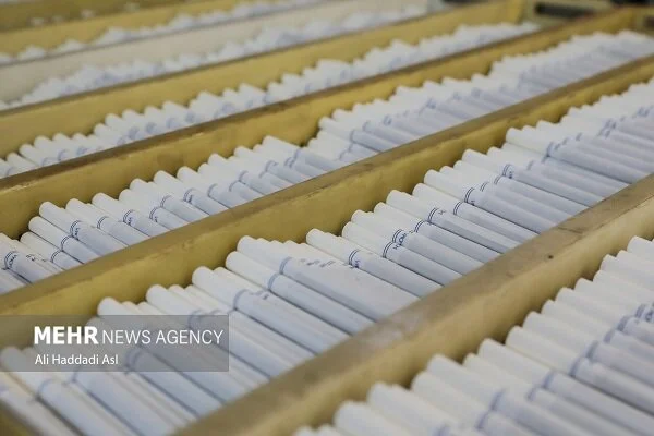 سقوط ۹ درصدی تولید سیگار در ایران؛ قاچاق ۲۷ درصد بازار را بلعید!