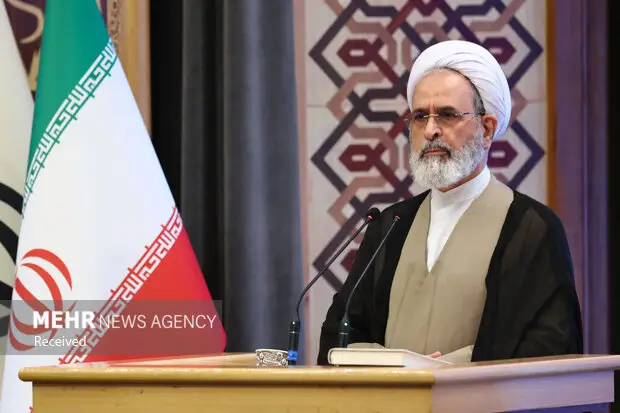 هنر متعالی یکی از ابزارهای مهم در تبیین معارف الهی و هدایت جامعه است