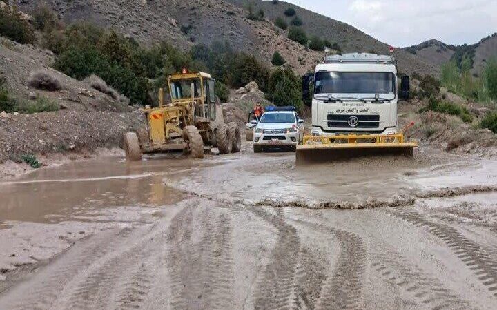بارش بی‌سابقه در جنوب کرمان؛ محورهای ساردوئیه و زهکلوت کاملاً مسدود شدند!