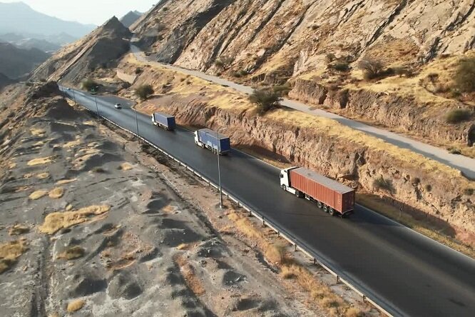 صمیمی: ایمن‌سازی جاده‌های کوهستانی سمیرم ضروری است