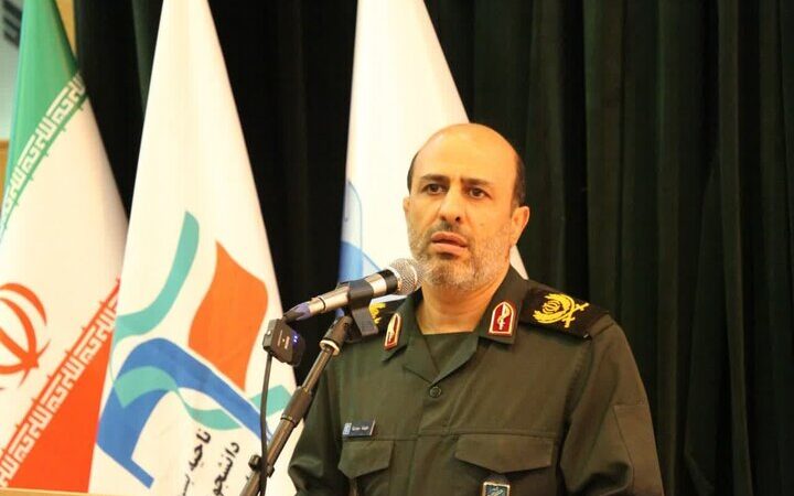 جمع‌آوری ۴۰۰۰ وصیت‌نامه شهدا؛ گنجینه‌ای که آینده انقلاب را تضمین می‌کند